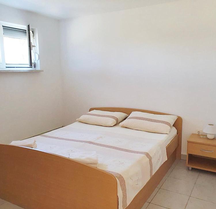 Guesthouse Pejo Porec Exterior photo